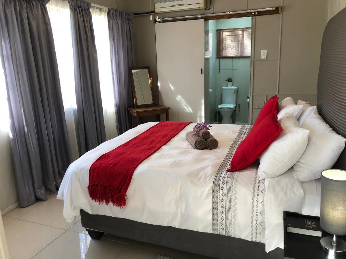The Lavender Guesthouse Kroonstad Exterior foto